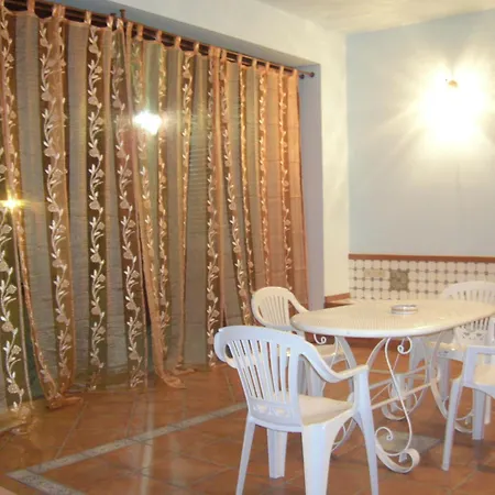 Dei Principi Couette-café Torrenova (Sicily)
