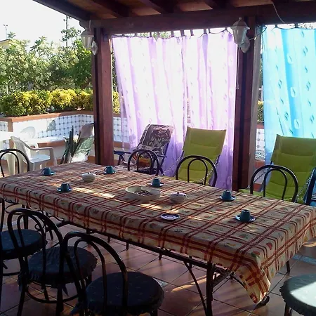 Dei Principi Couette-café Torrenova (Sicily)