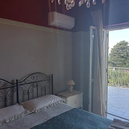 Dei Principi לינה וארוחת בוקר Torrenova (Sicily)