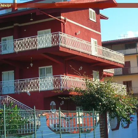 Dei Principi לינה וארוחת בוקר