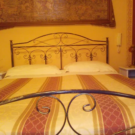 לינה וארוחת בוקר Dei Principi 3*